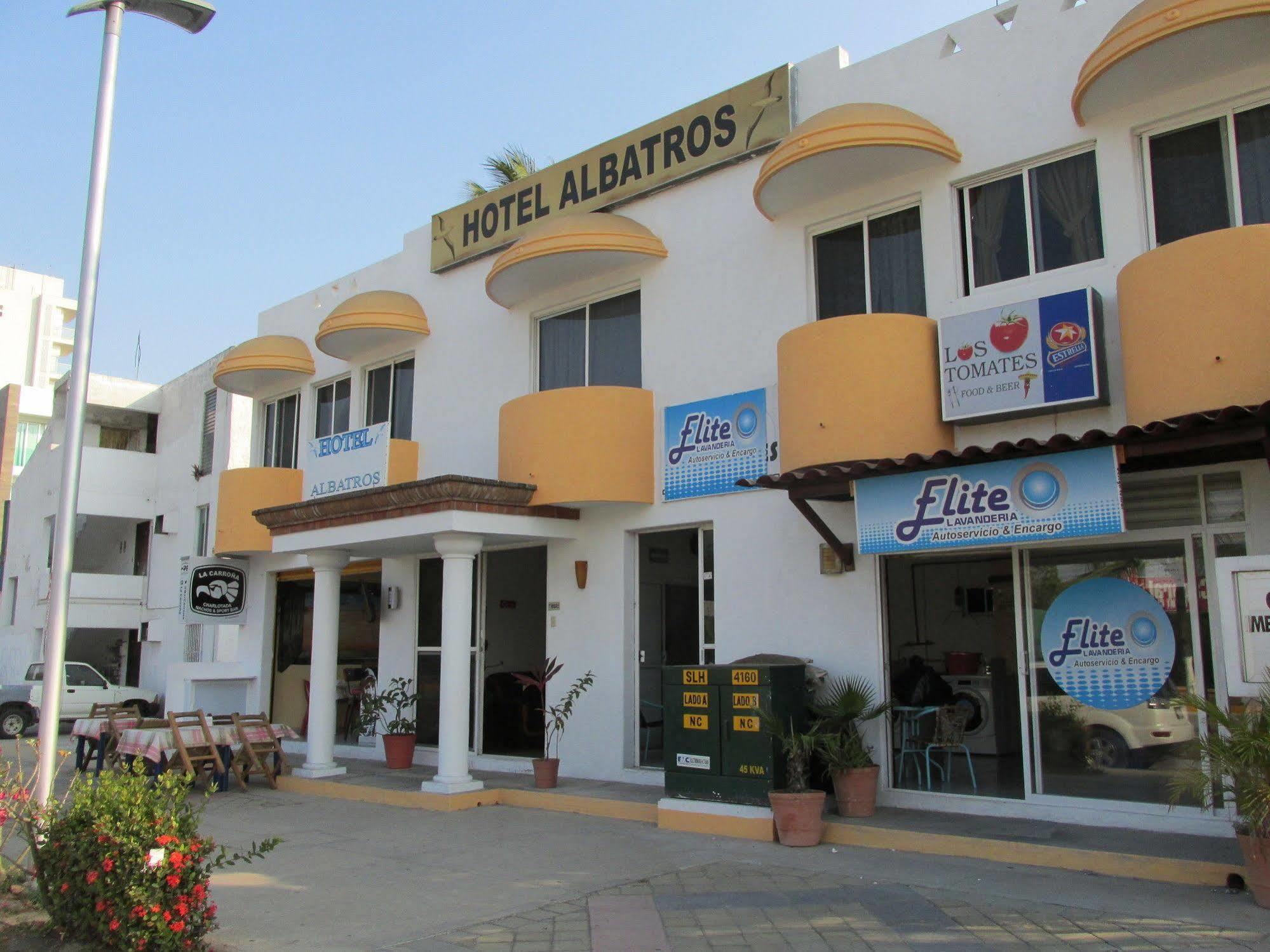 Hotel Albatros Manzanillo Eksteriør bilde