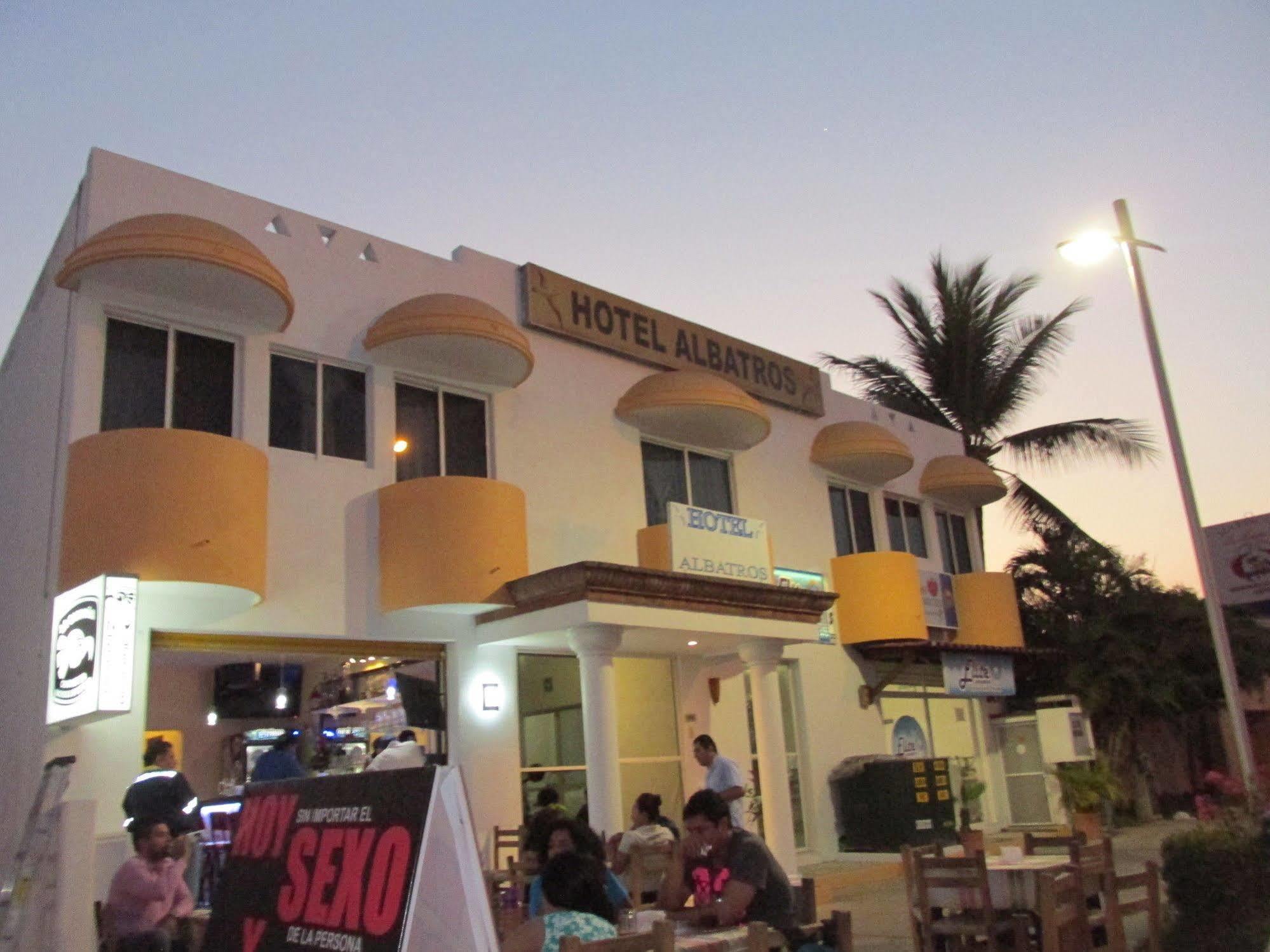 Hotel Albatros Manzanillo Eksteriør bilde