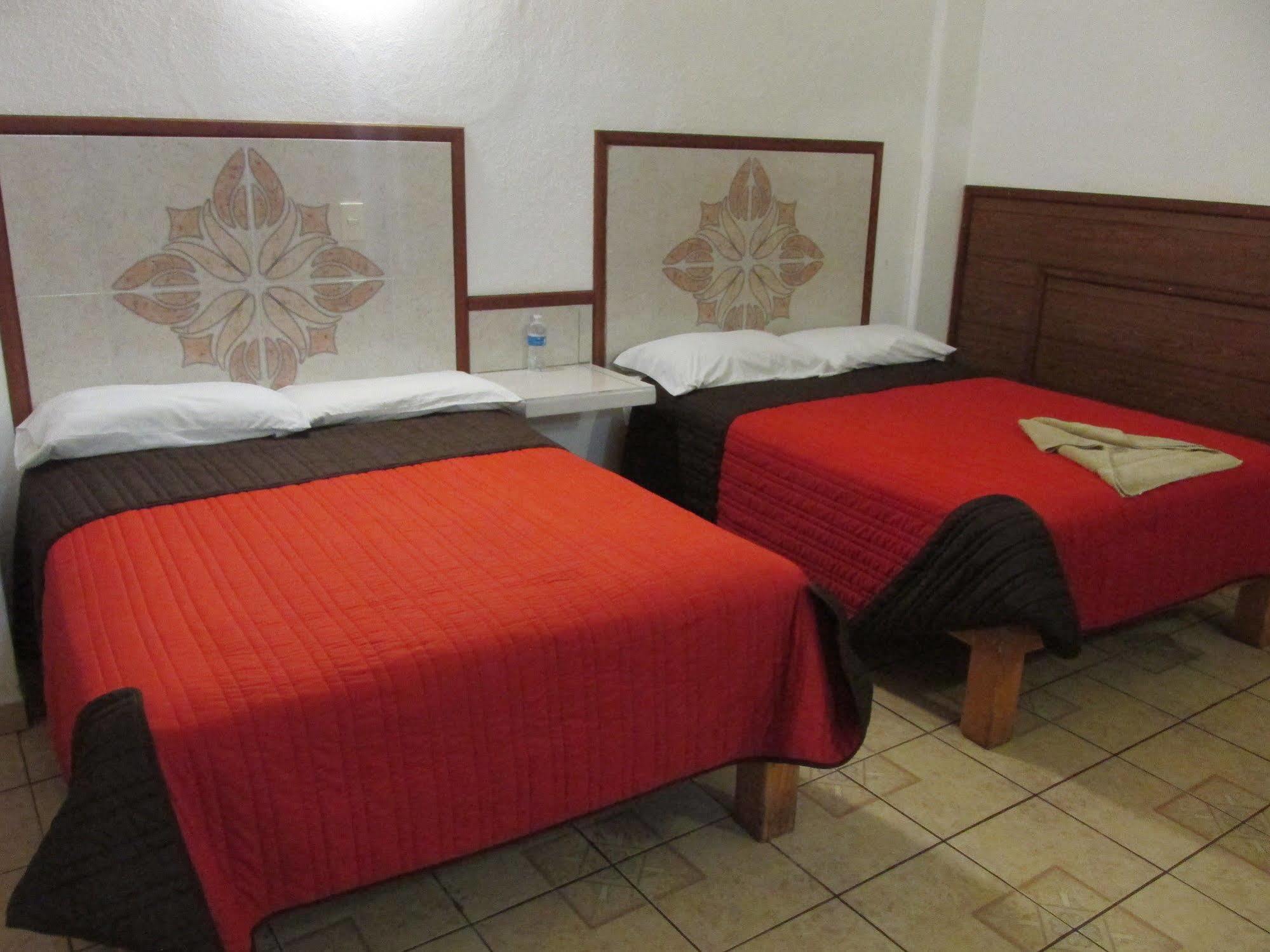 Hotel Albatros Manzanillo Eksteriør bilde